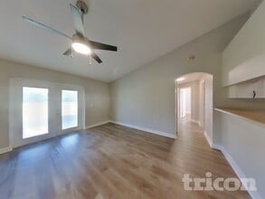 2713 Wilder Trace Ct in Plant City, FL - Building Photo - Building Photo