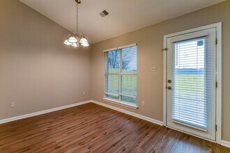 5580 Kaitlyn Dr E in Walls, MS - Building Photo - Building Photo