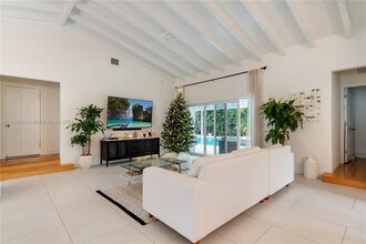 426 Hardee Rd in Coral Gables, FL - Building Photo - Building Photo