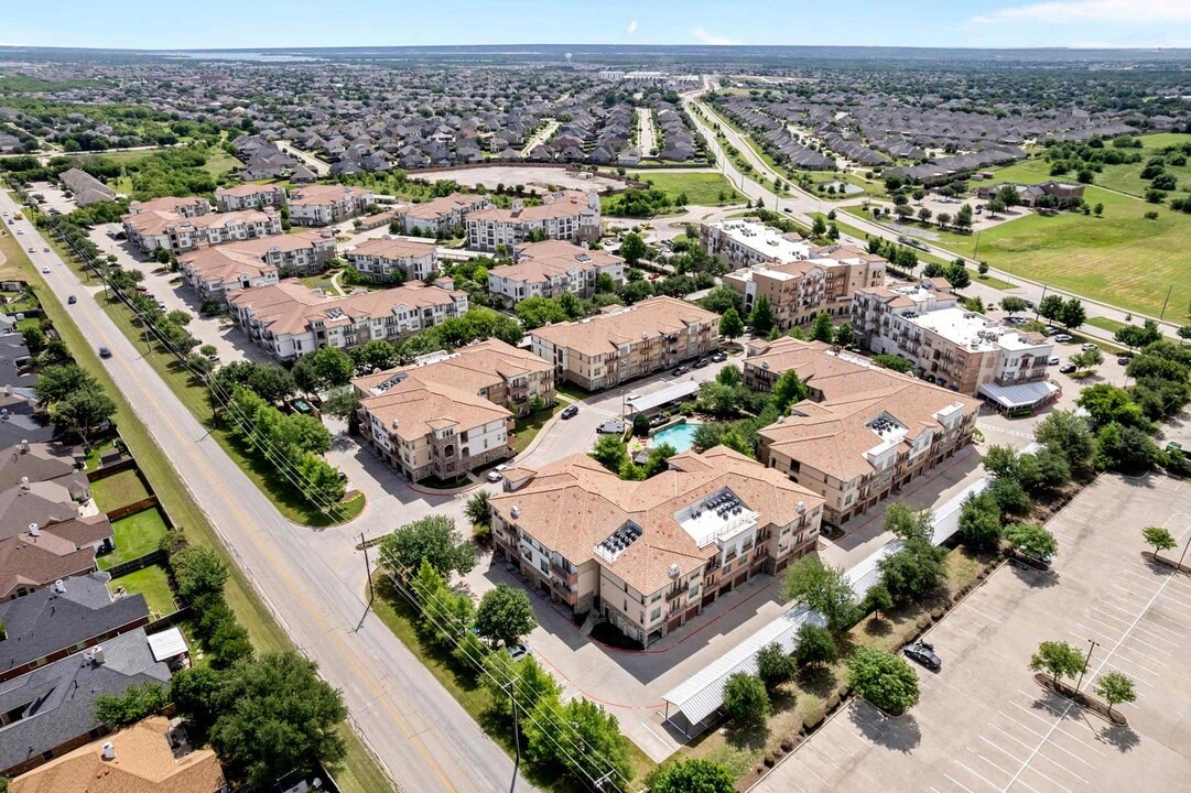 Villaggio in Mansfield, TX - Building Photo