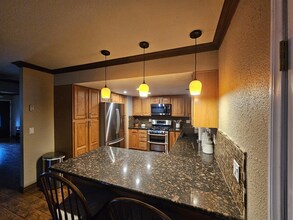 4585 Casa Mia Cir in Las Vegas, NV - Building Photo - Building Photo