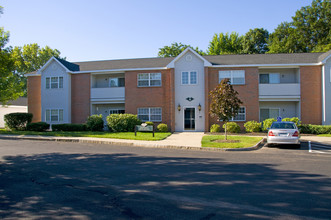 Partridge Hill Apartments in Rensselaer, NY - Building Photo - Building Photo