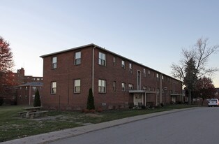 Route 51 and Lebanon Church Rd in Pittsburgh, PA - Building Photo