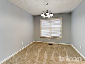 262 Maplelake Dr in Acworth, GA - Foto de edificio - Building Photo