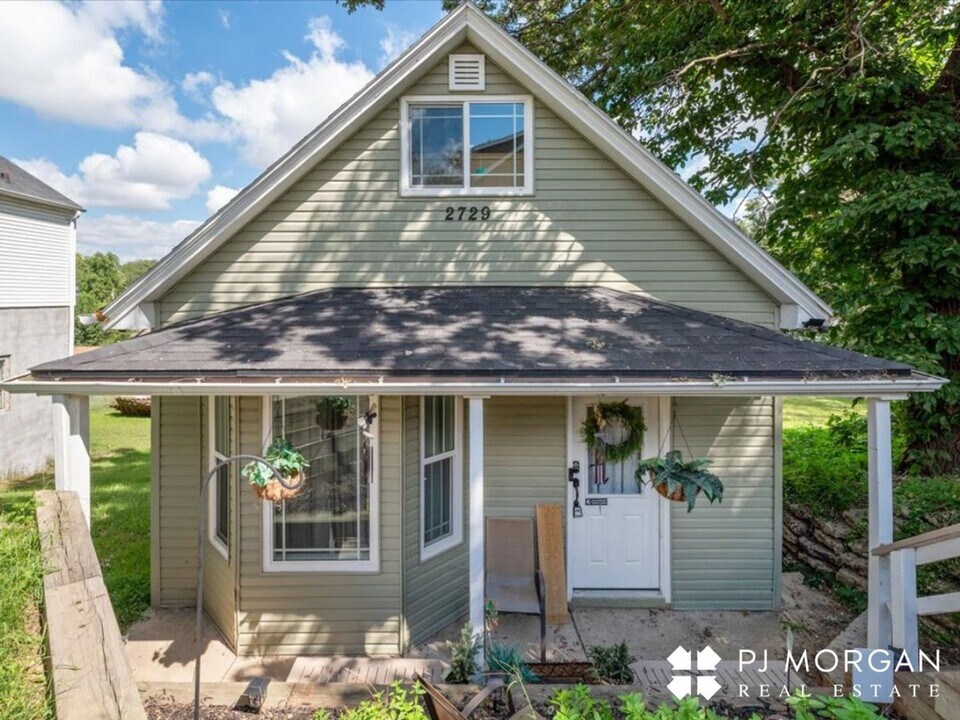 2729 S 23rd St in Omaha, NE - Building Photo