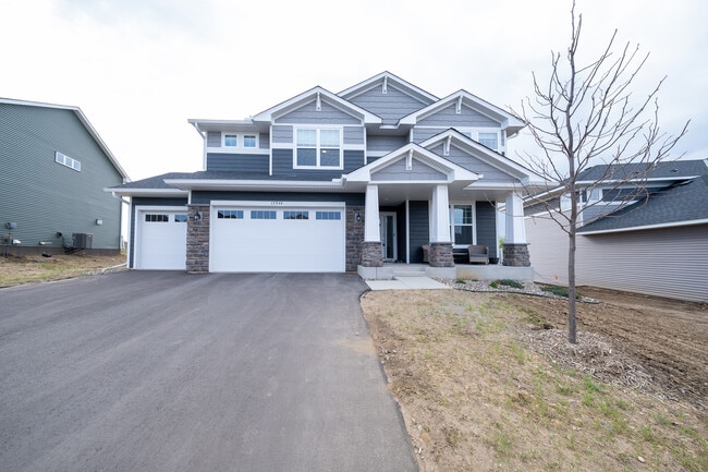 property at 17944 Hinckley Ave