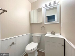 22023 Valley Estates Dr in Lexington Park, MD - Building Photo - Building Photo