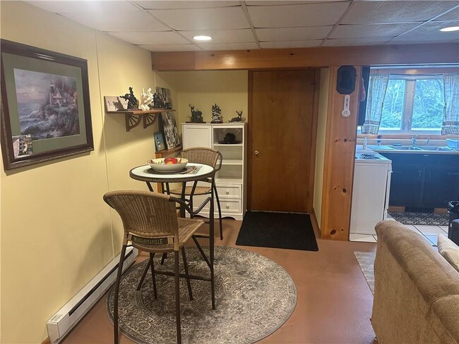 5 Nevis Ct in Westerly, RI - Building Photo - Building Photo