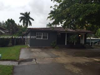 335 NE 114th St-Unit -A in Miami, FL - Building Photo - Building Photo