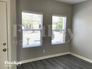 1708 Mizzenmast Ave in North Las Vegas, NV - Building Photo - Building Photo