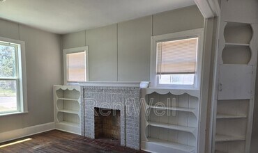 2116 20th St in Lubbock, TX - Building Photo - Building Photo