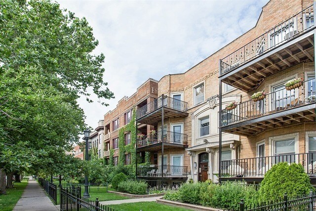 4635 N Malden St, Unit 1S in Chicago, IL - Building Photo