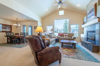 2022 Creek Resort Cir in Driggs, ID - Building Photo - Building Photo