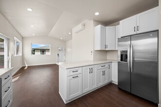 317 W Ouray Ave in Grand Junction, CO - Building Photo - Building Photo