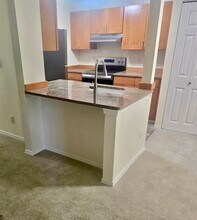 7317 224th St SW, Unit A8 in Edmonds, WA - Building Photo - Building Photo