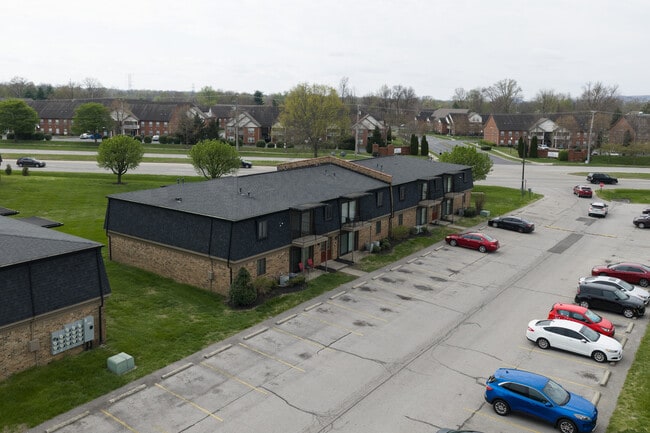 Whispering Oaks in Louisville, KY - Building Photo - Building Photo