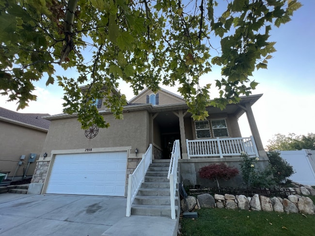 7958 Big Sycamore Dr in West Jordan, UT - Building Photo - Building Photo