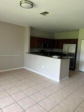 8271 SW 29th St in Miramar, FL - Building Photo - Building Photo