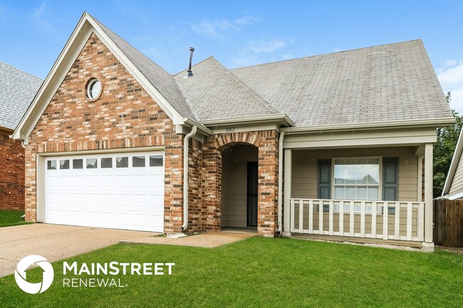 9762 Misty Pine Dr in Arlington, TN - Foto de edificio - Building Photo