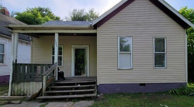 1303 S 12th St in Springfield, IL - Building Photo - Building Photo