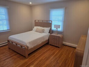 29 Carriage Hill Ln in Arlington, NY - Building Photo - Building Photo