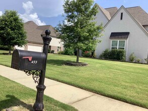 455 Tender Oaks Ln N in Collierville, TN - Building Photo - Building Photo