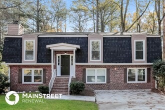 1830 Nicole Ln in Lithonia, GA - Building Photo - Building Photo