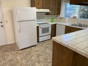 2823 Cascade Pl in Davis, CA - Building Photo - Building Photo