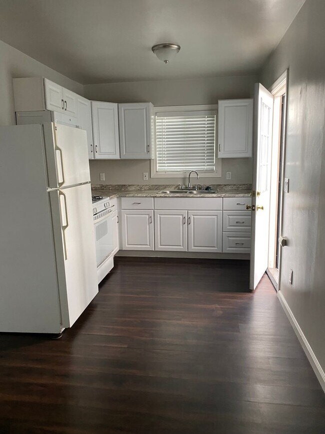 property at 4676 Hawley Blvd