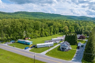 16 Pine Grove Rd in Bluemont, VA - Building Photo - Building Photo