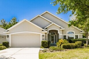 438 Casa Sevilla Ave in St. Augustine, FL - Building Photo