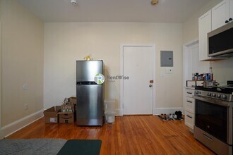 1218 Commonwealth Ave in Boston, MA - Building Photo - Building Photo