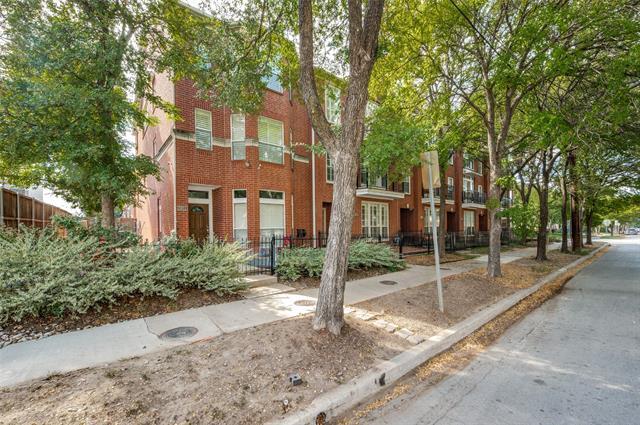 3935 N Hall St in Dallas, TX - Building Photo - Building Photo