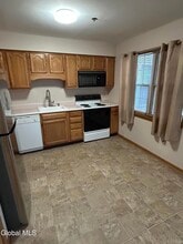 55 Elderberry Ct in Albany, NY - Building Photo - Building Photo