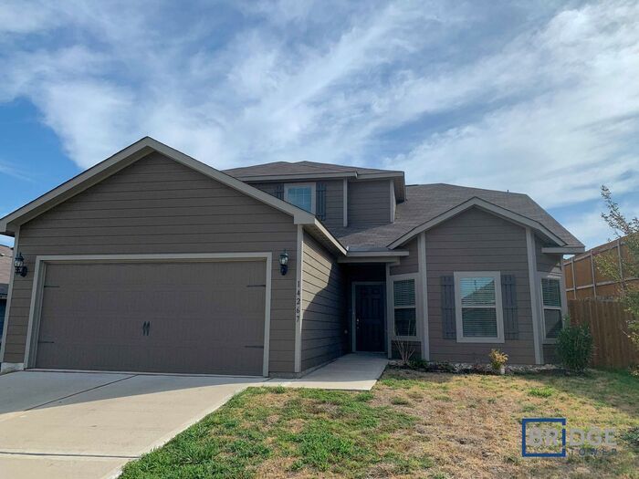 14267 Chaps Dr in Seagoville, TX - Building Photo