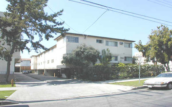 1269 N Ardmore Ave in Los Angeles, CA - Building Photo - Building Photo