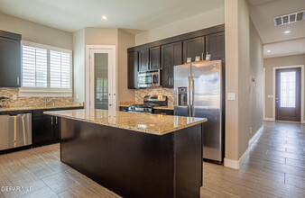13009 Birds View Cir in El Paso, TX - Building Photo - Building Photo