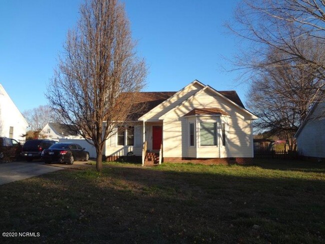 property at 1505 Cedar Ln