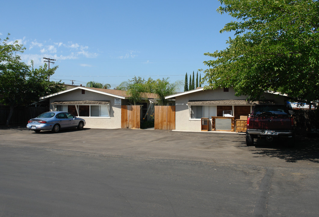 1318-1322 Five D Dr in El Cajon, CA - Building Photo