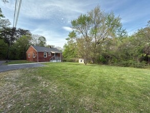 4519 Old Branch Ave in Temple Hills, MD - Building Photo - Building Photo