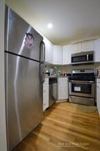 56 Egmont St in Brookline, MA - Foto de edificio - Building Photo