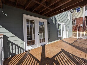 29 Woodrow Ave in Asheville, NC - Foto de edificio - Building Photo