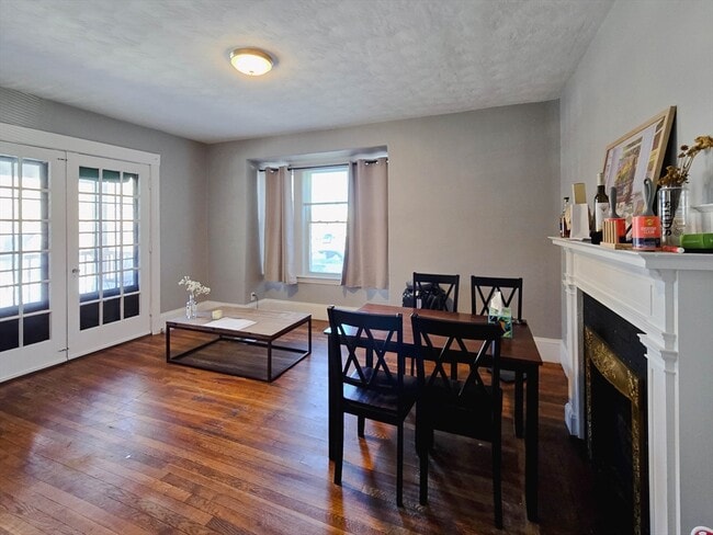 229-231 Chestnut Hill Ave in Boston, MA - Building Photo - Building Photo