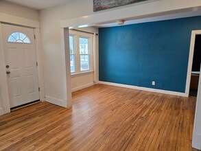 49 Royal St in Agawam, MA - Building Photo - Building Photo