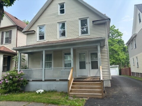 140 Benton St, Unit 140 in Rochester, NY - Building Photo