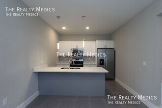 56 Cordona Dr in Kissimmee, FL - Building Photo - Building Photo