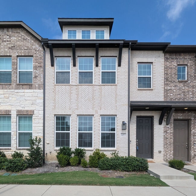 property at 2257 Adena Springs Dr
