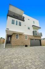 1015 Rosemont Ave in Los Angeles, CA - Building Photo - Building Photo