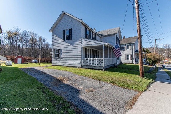 109 Main St in Vandling, PA - Building Photo - Building Photo