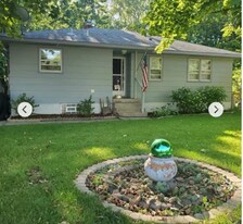 904 W River Rd in Champlin, MN - Building Photo